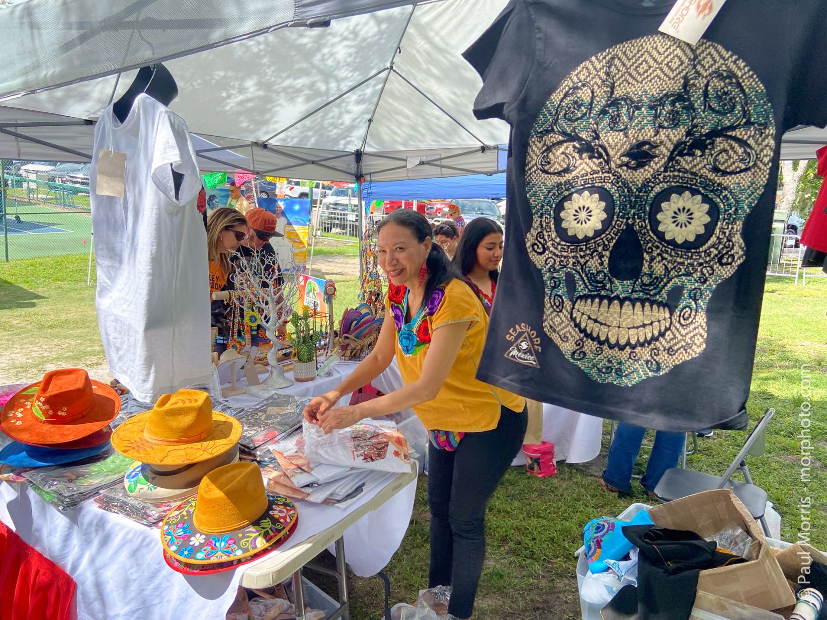 Vendors at Mount Dora Viva La Frida Festival